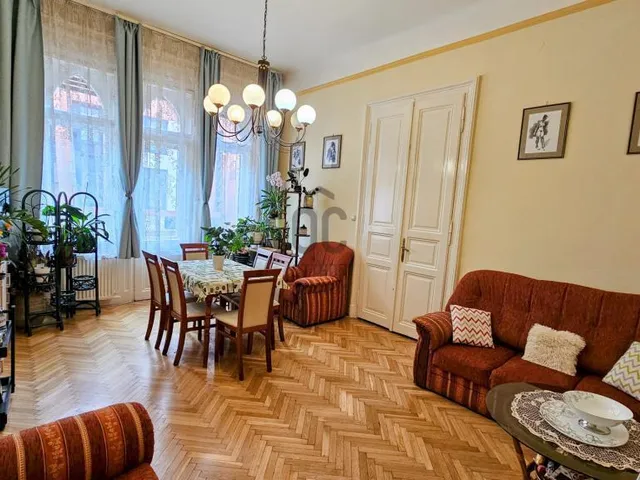 Eladó lakás Budapest VI. kerület 94 nm