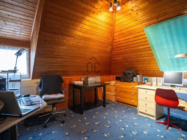 Eladó ház Sóskút 292 nm