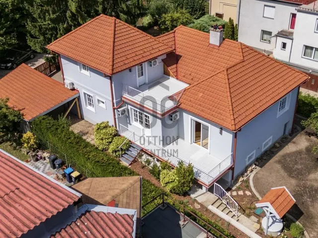 Eladó ház Budapest III. kerület, Táborhegy 174 nm