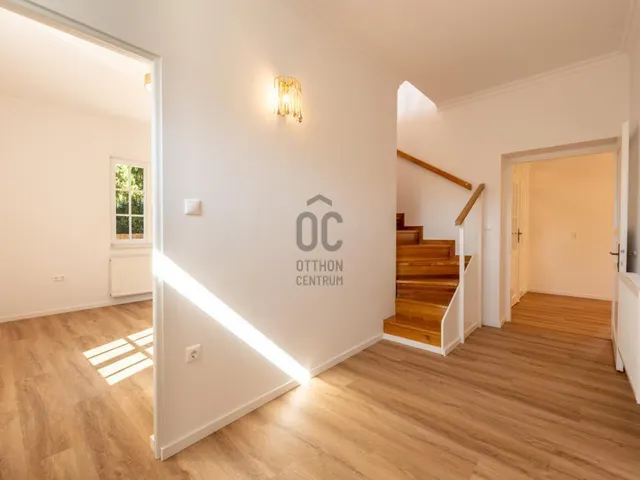 Eladó ház Budapest III. kerület, Táborhegy 174 nm