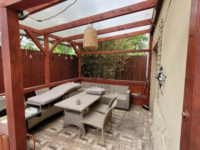 Eladó ház Budapest IV. kerület, Megyer 190 nm