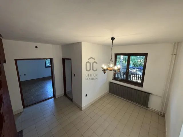 Eladó ház Budapest II. kerület, Budaliget 213 nm