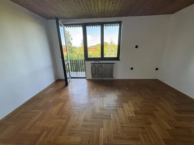 Eladó ház Budapest II. kerület, Budaliget 213 nm