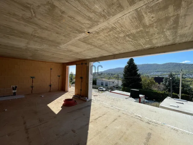 Eladó lakás Budapest III. kerület, Ürömhegy 147 nm