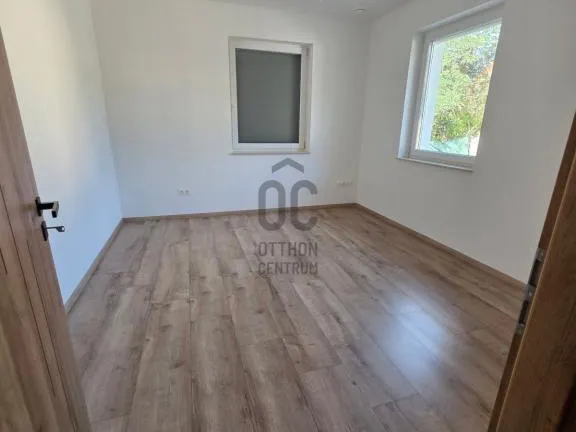 Eladó ház Érd, Fenyves-Parkváros 124 nm