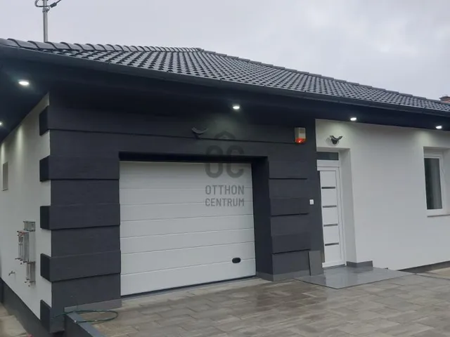 Eladó ház Érd, Fenyves-Parkváros 124 nm