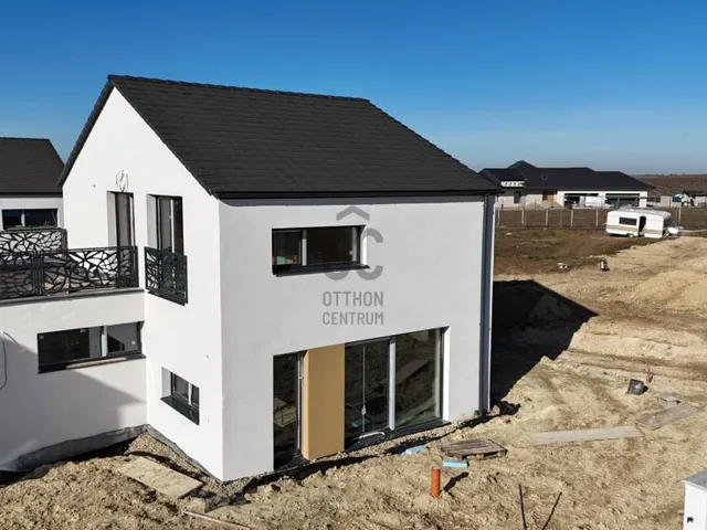 Eladó ház Budajenő 153 nm