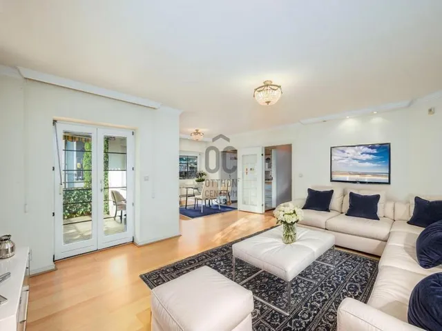 Eladó lakás Budapest II. kerület, Pálvölgy 210 nm