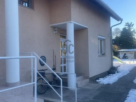 Eladó ház Budapest III. kerület, Csillaghegy 146 nm