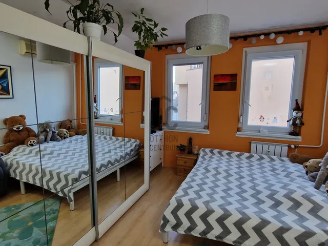 Eladó lakás Budapest III. kerület, Filatorigát 62 nm