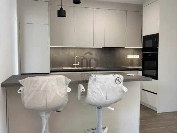 Eladó lakás Budapest III. kerület, Törökkő 76 nm