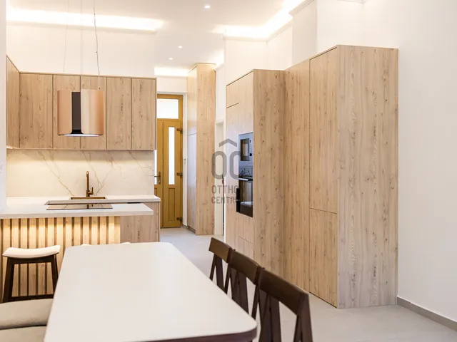 Eladó lakás Budapest I. kerület 101 nm