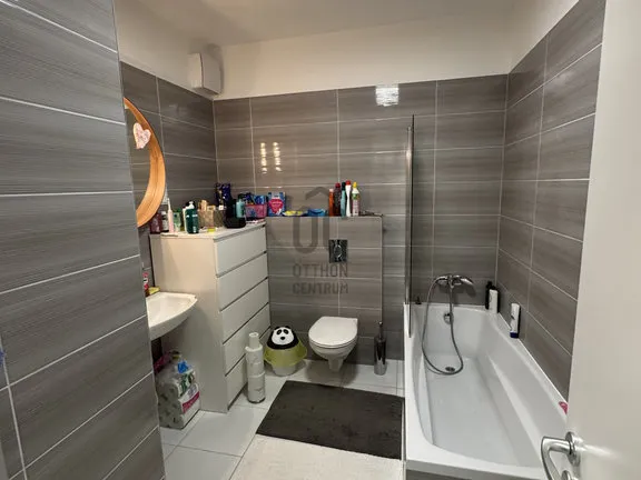 Eladó lakás Budapest III. kerület, Csillaghegy 82 nm