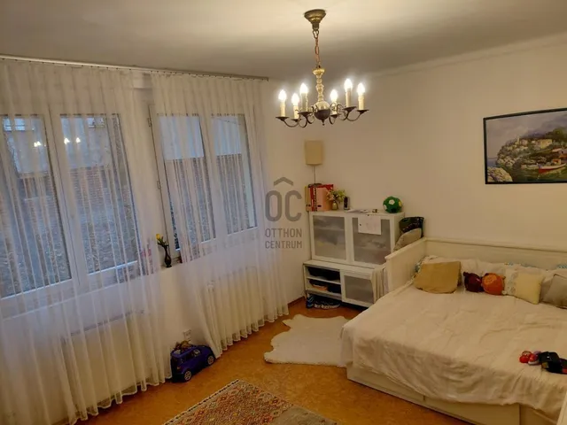 Eladó lakás Budapest XII. kerület, Kissvábhegy 98 nm