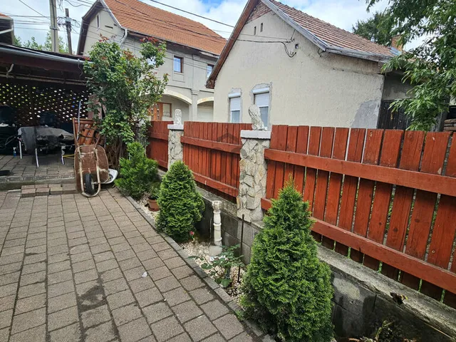 Eladó ház Budaörs 142 nm
