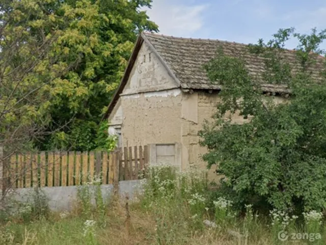 Eladó telek Földeák 2000 nm