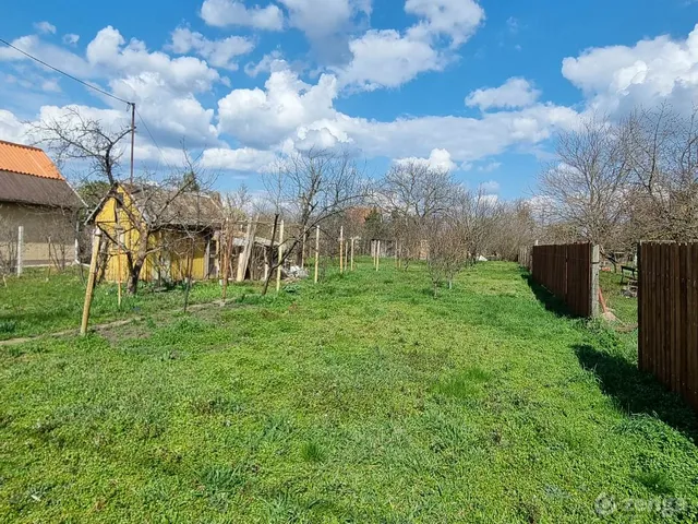 Eladó telek Szeged, Baktói kiskertek 784 nm