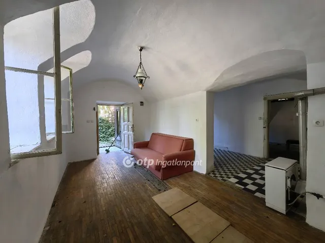 Eladó ház Törökbálint 426 nm