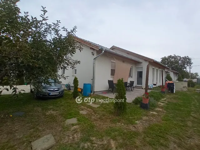 Eladó ház Érd 125 nm