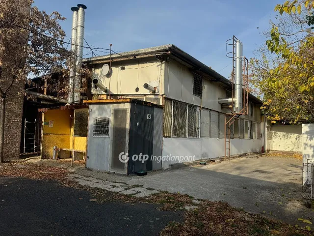 Eladó kereskedelmi és ipari ingatlan Budapest XIX. kerület 1000 nm