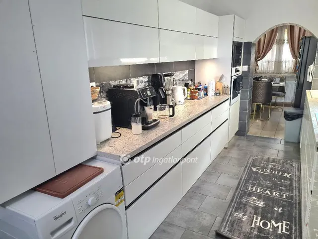 Eladó ház Érd 182 nm