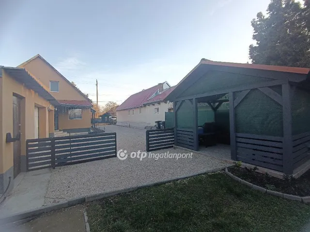 Eladó ház Ráckeresztúr 119 nm