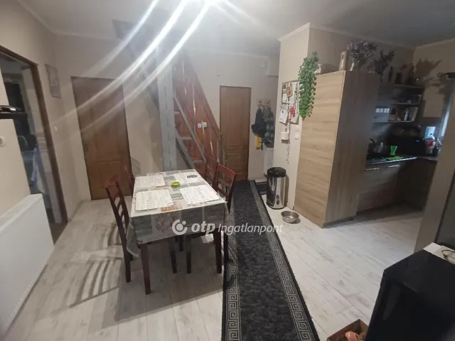 Eladó ház Ráckeresztúr 119 nm
