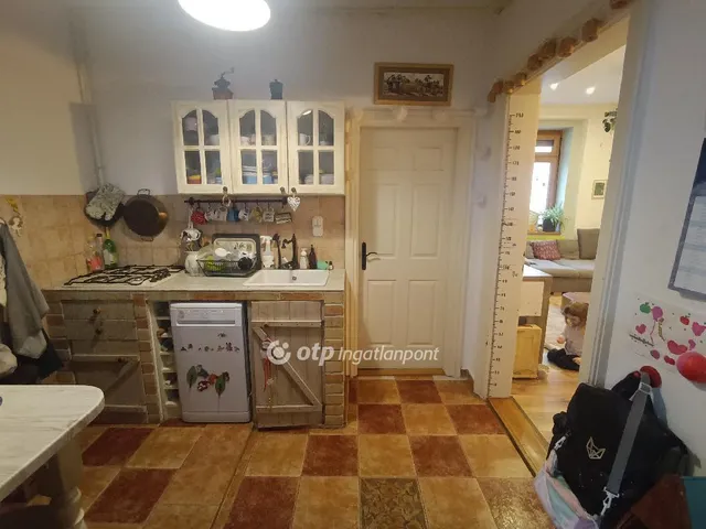 Eladó lakás Székesfehérvár 77 nm