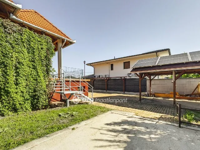 Eladó ház Érd 450 nm