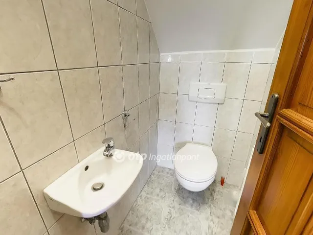 Eladó ház Érd 450 nm