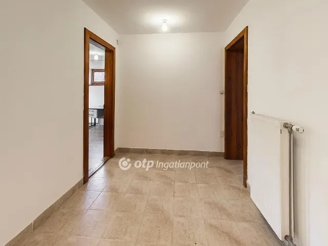 Eladó ház Érd 450 nm