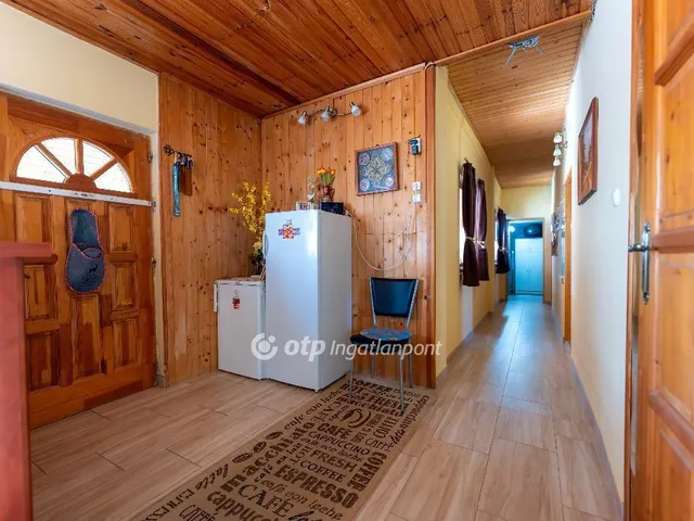 Eladó ház Velence 120 nm