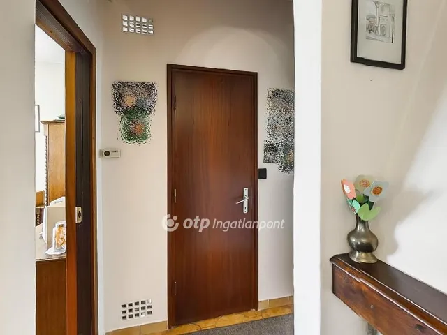 Eladó lakás Székesfehérvár 135 nm