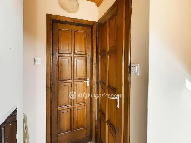 Eladó lakás Székesfehérvár 135 nm