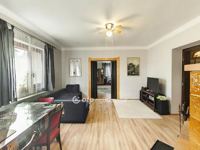 Eladó ház Zsámbék 150 nm