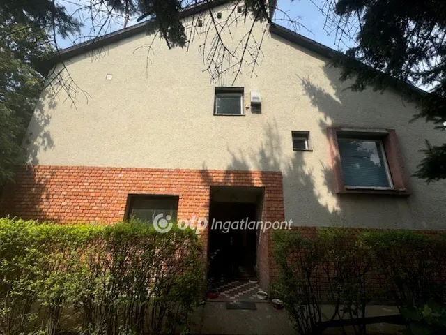 Eladó ház Martonvásár 176 nm