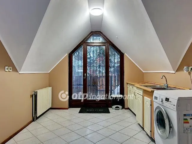 Eladó ház Budaörs 188 nm