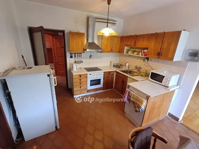Eladó ház Budapest XXI. kerület 333 nm