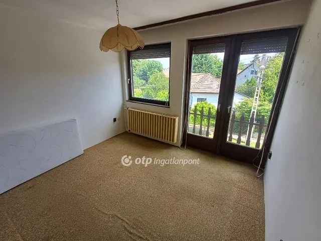 Eladó ház Budapest XXI. kerület 333 nm