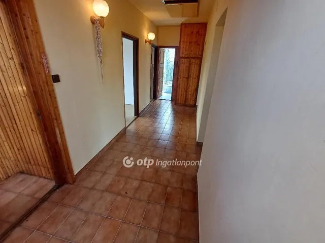 Eladó ház Budapest XXI. kerület 333 nm