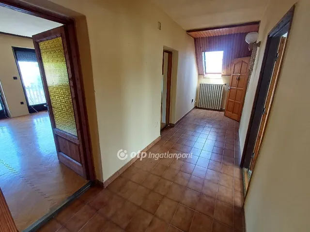 Eladó ház Budapest XXI. kerület 333 nm