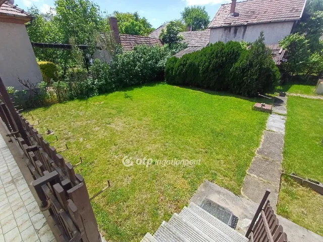 Eladó ház Budapest XXI. kerület 333 nm