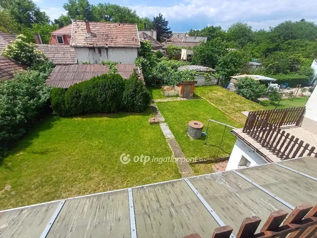 Eladó ház Budapest XXI. kerület 333 nm