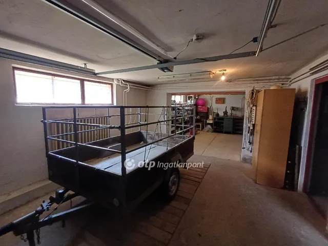 Eladó ház Budapest XXI. kerület 333 nm