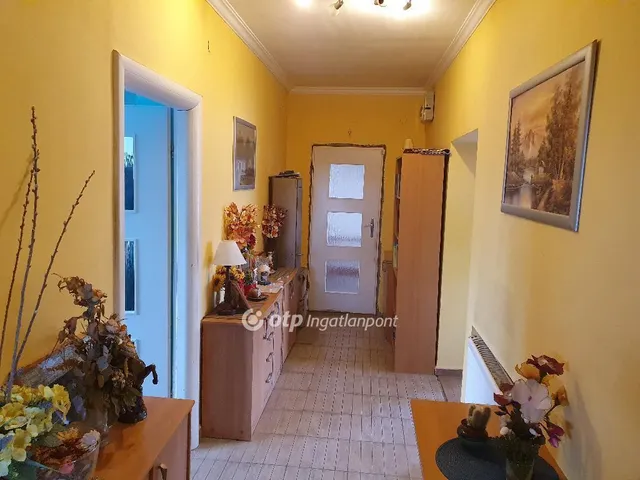 Eladó ház Érd 180 nm