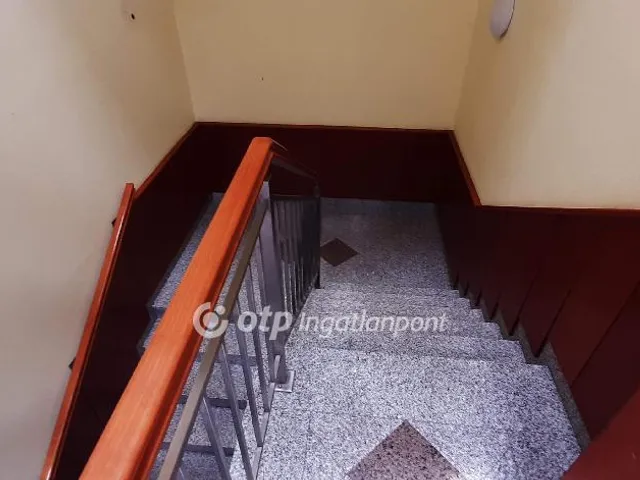 Kiadó kereskedelmi és ipari ingatlan Diósd 350 nm