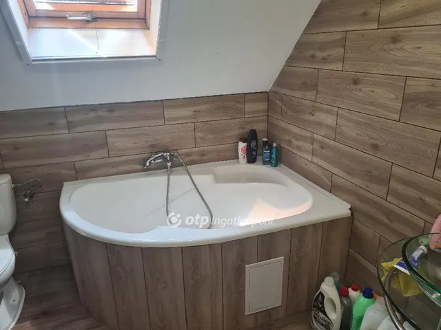 Eladó ház Érd 160 nm