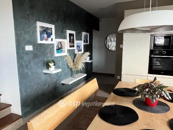 Eladó ház Érd 250 nm