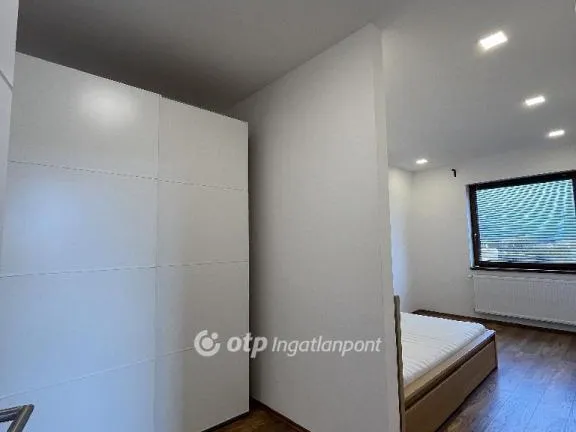 Eladó ház Érd 250 nm