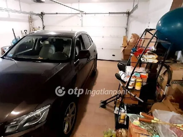 Eladó ház Diósd 277 nm